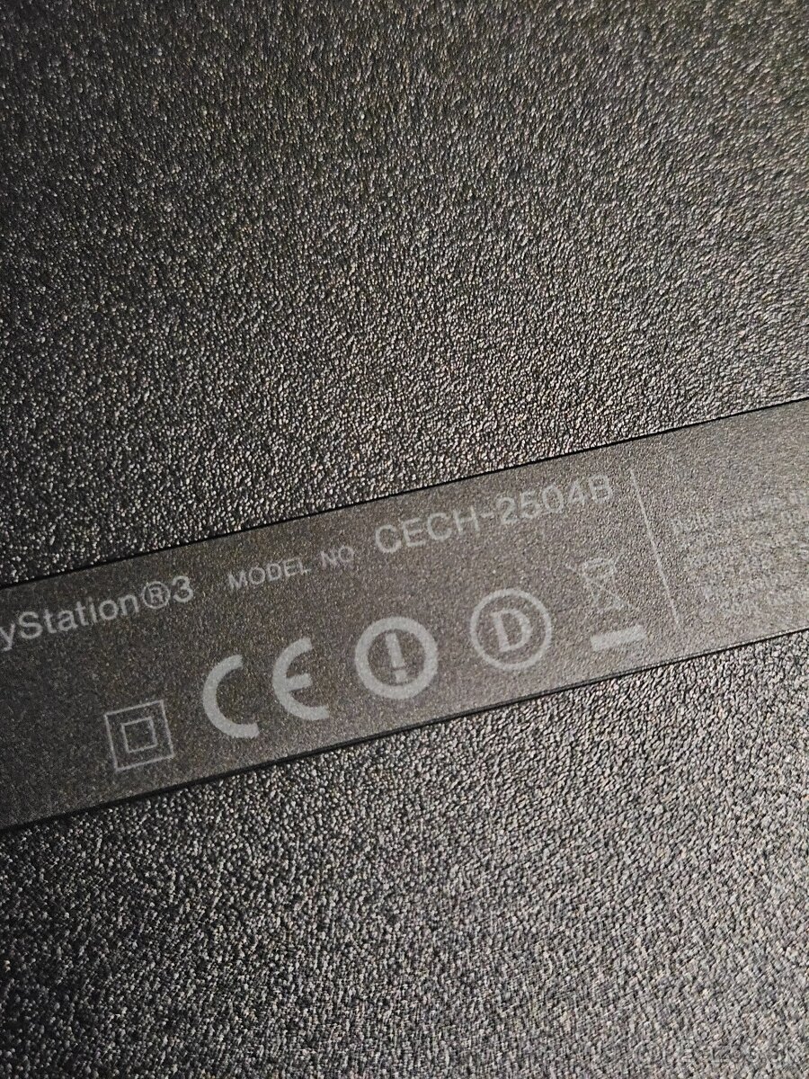 PLAYSTATION 3 320GB - 6