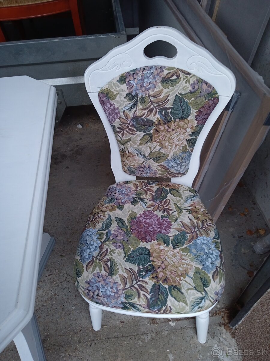 Provensálsky stôl + 2 stoličky - 6