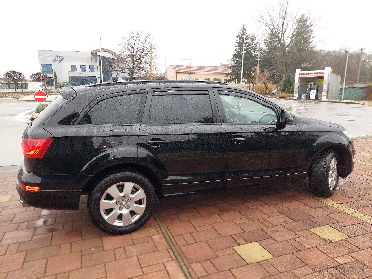 Audi Q7 - 6