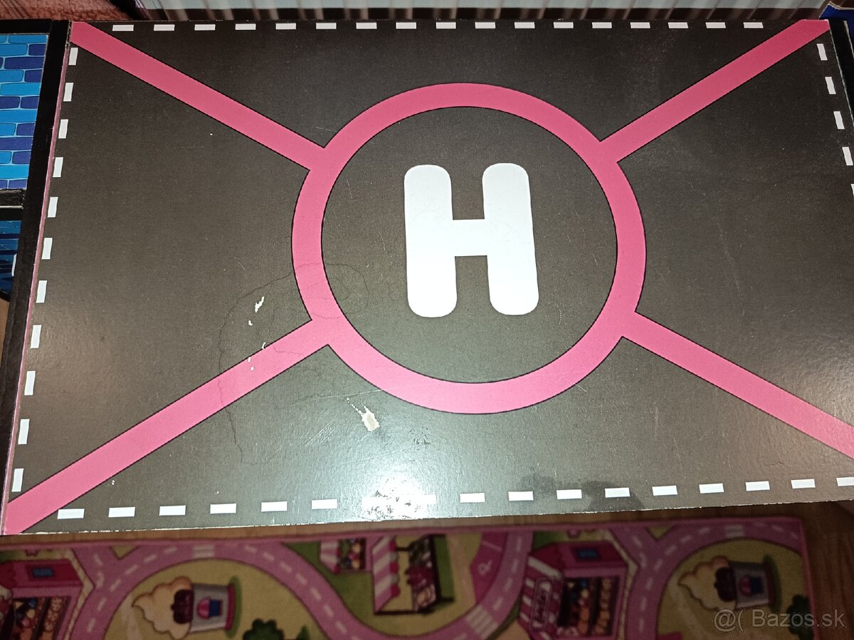 L.O.L. Surprise domček - 6