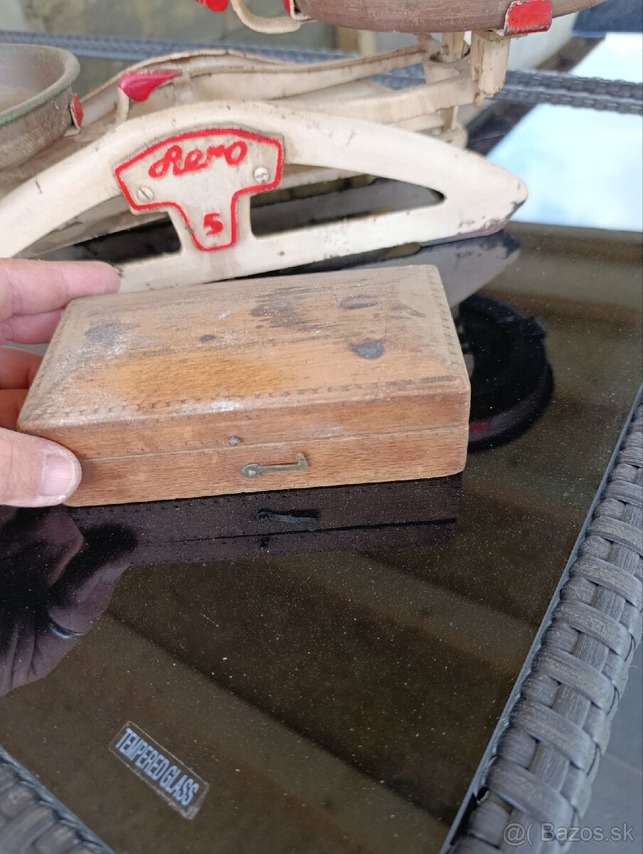 Starozitna váha - 6