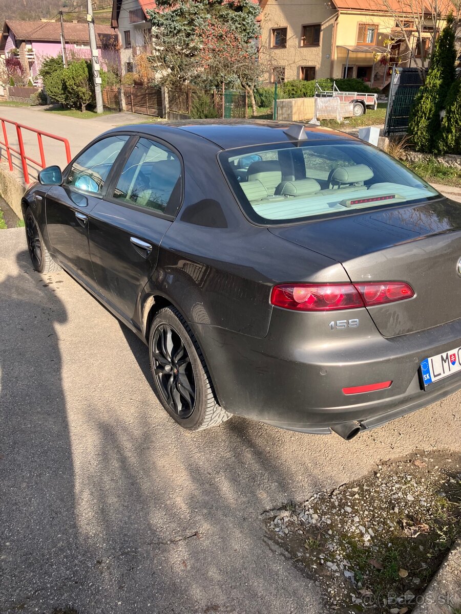 Predám alfa romeo 159 - 6