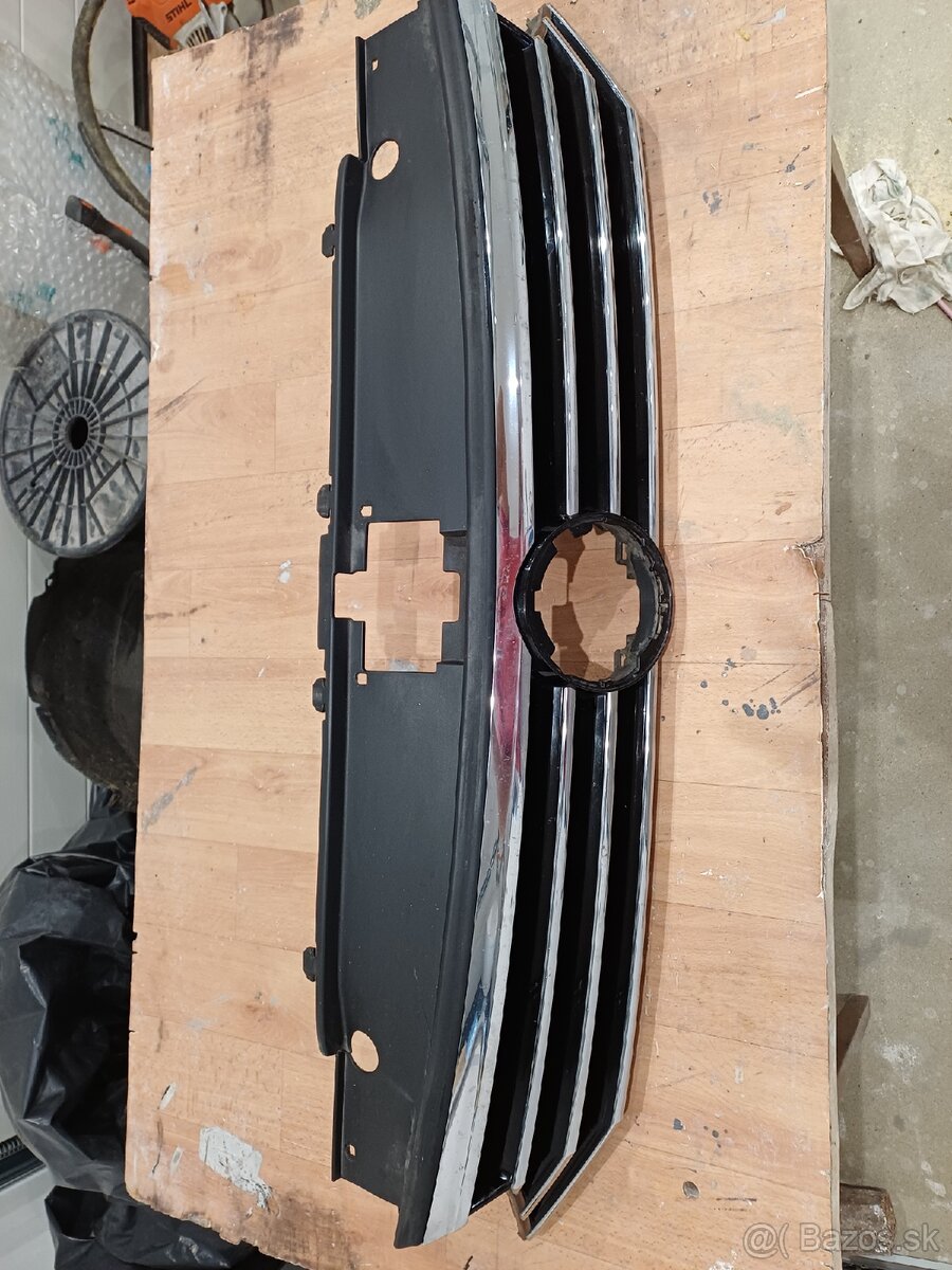 Passat b8 predná maska - 6