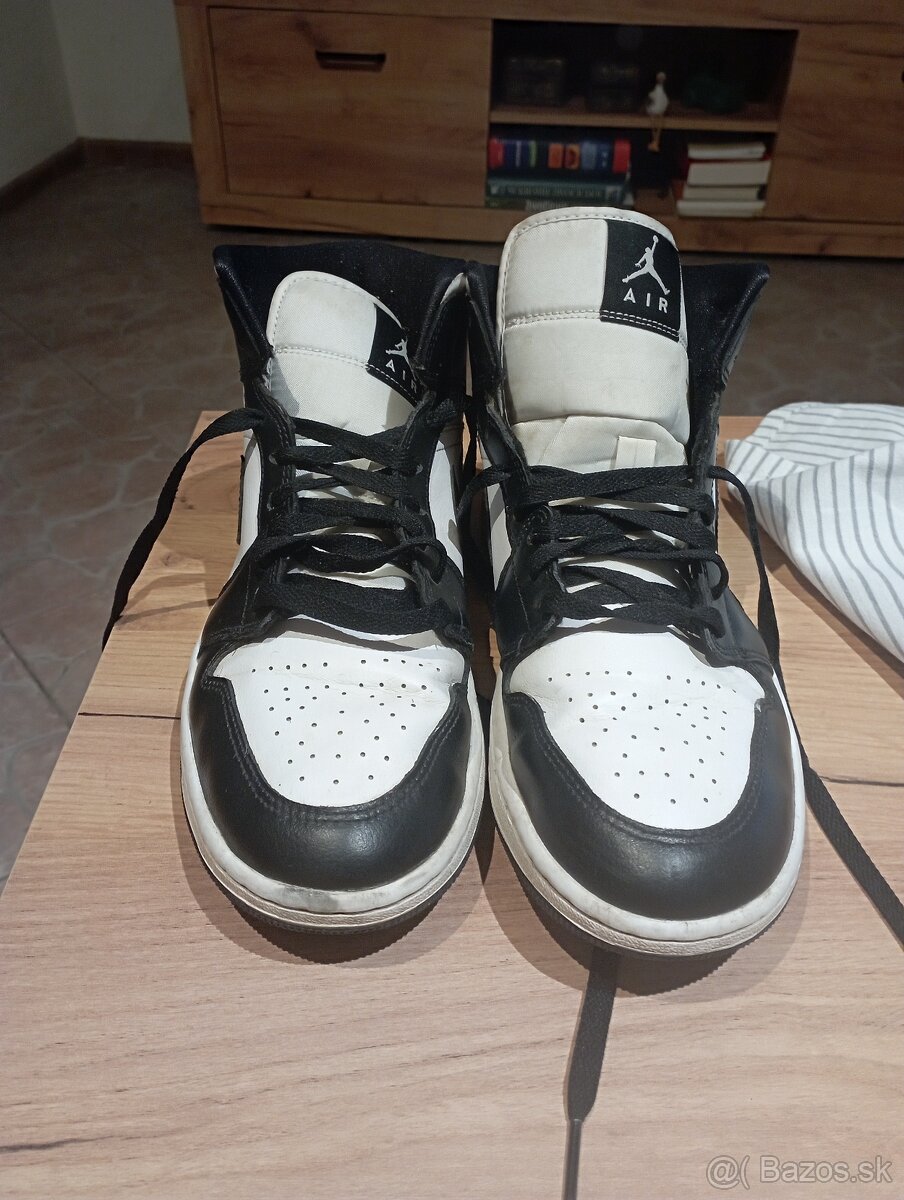 Tenisky Nike Jordan 1 - 6