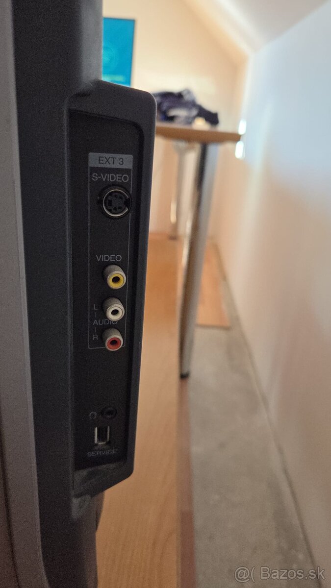 Televízor Sharp Aquos LC-37X20E - 6