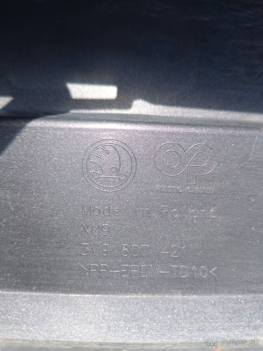 ✅ Zadný nárazník Škoda Superb 3 combi - 6