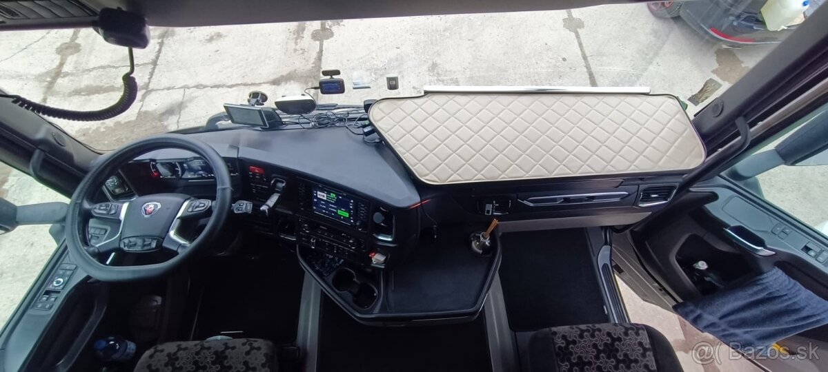 velkoobjemová tandemová souprava SCANIA R 410 - 6