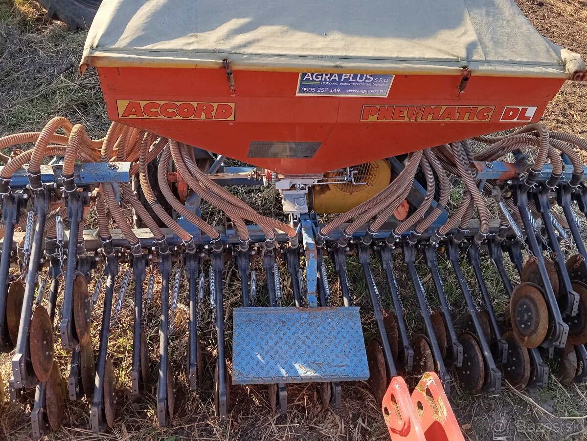 Predám sejačku - 6