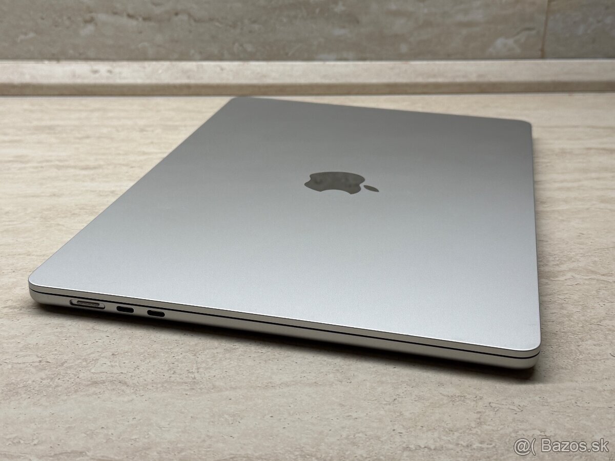 MacBook Air 15,3", M2, 8GB, 256GB, Silver, 8 cyklov - 6