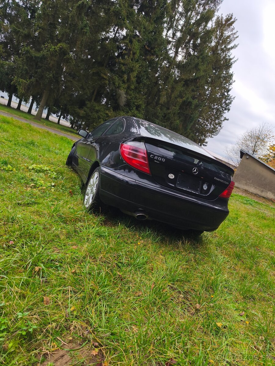 Mercedes Benz c200 - 6