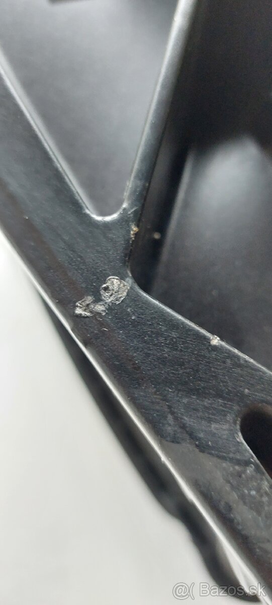 Ktm duke 890r zadná kyvná vidlica - 6