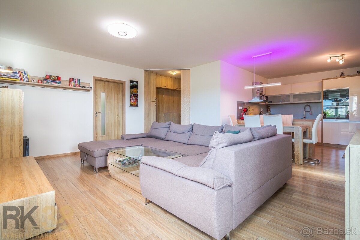 Priestranný 4-izbový byt v obľúbenej lokalite - 6