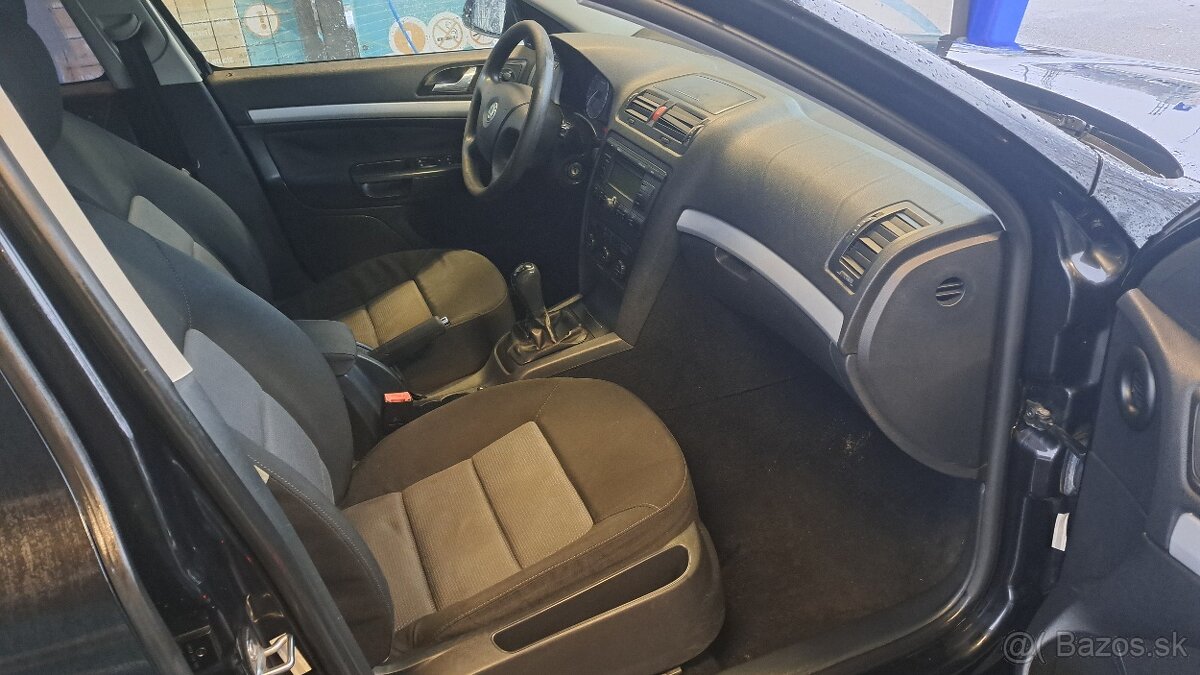 Skoda Octavia 2 Combi 1.9TDI 77kw r.v.2007 Kupena SR - 6