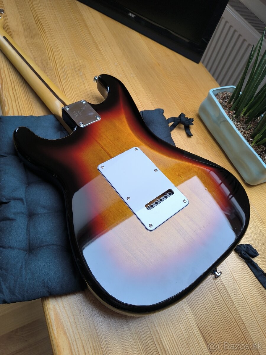 Predám Squier Stratocaster Vintage Modified - 6