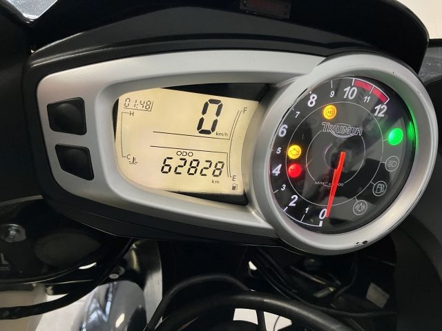Triumph Tiger 1050 - 6