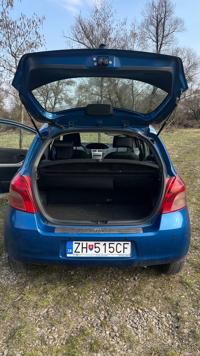 Toyota Yaris - 6