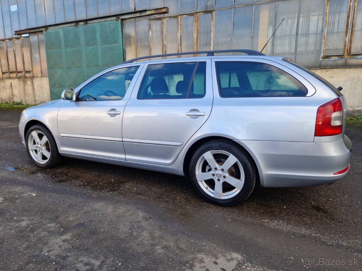 Predám Škoda Octavia Combi 1.9 TDI 77 KW Elegance r.v.2009 - 6