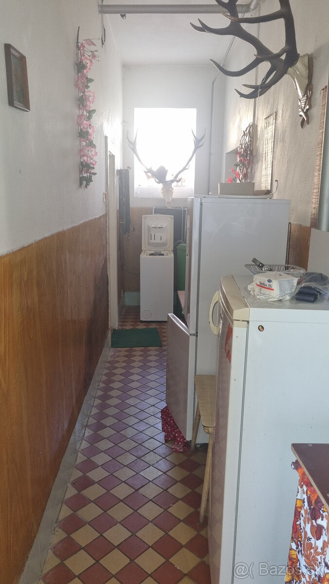 Rezervovanépredaj Veľká Lomnica 3 izbový RD o ploche 140 - 6