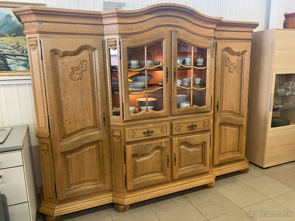 Dubové příborníky a vitriny Belgie a Německo - 6