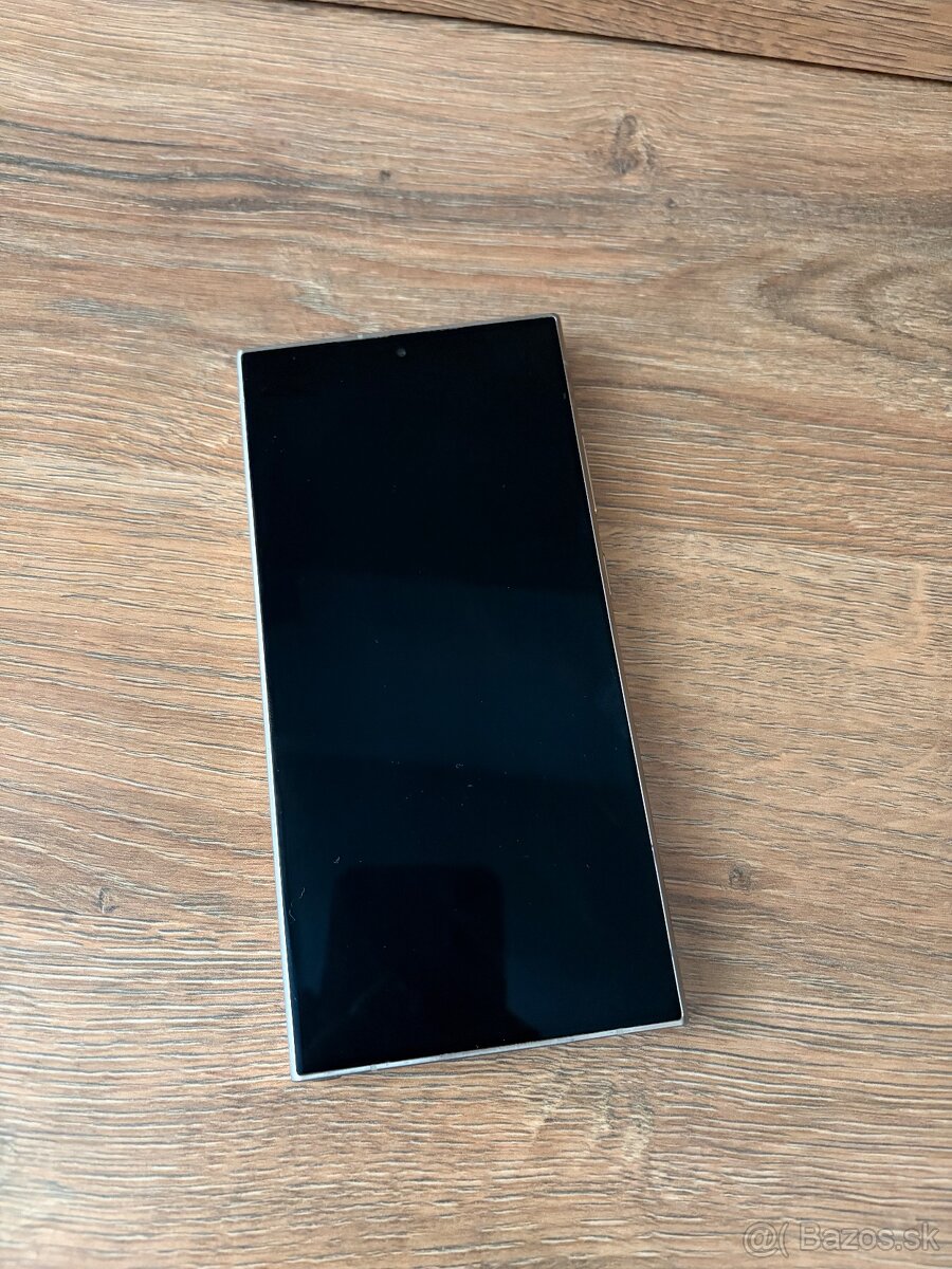 Samsung Galaxy S24 ULTRA - 6