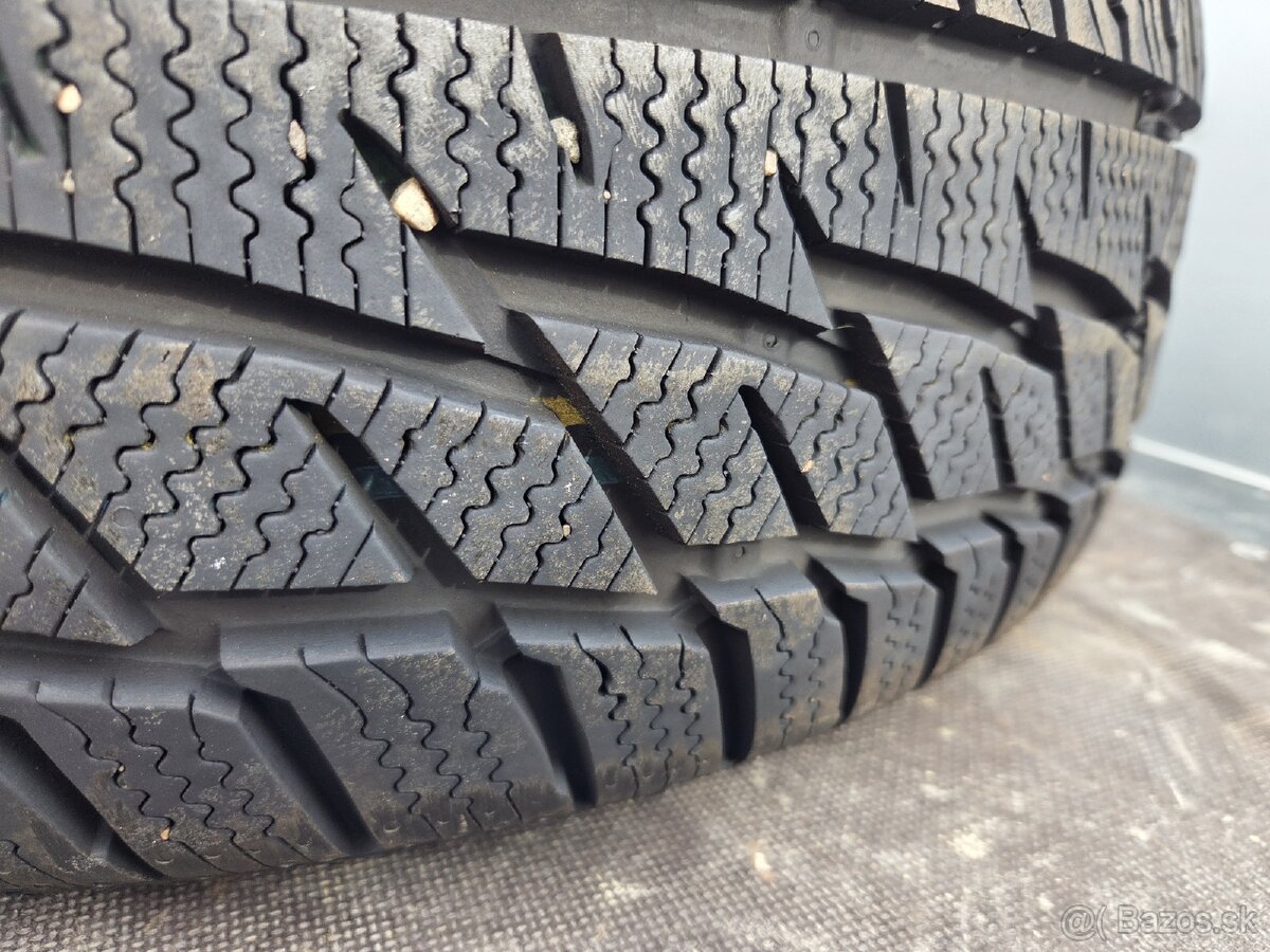Zimné pneumatiky 195/5 R16 H - 6