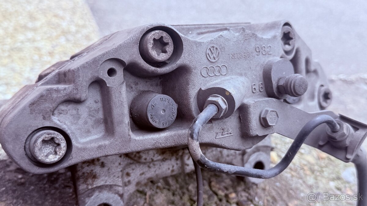 Predné brzdové strmene - 6