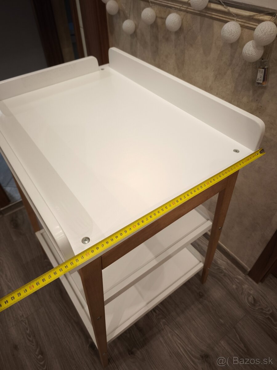 Na predaj: Praktický a štýlový detský prebaľovací pultík - 6