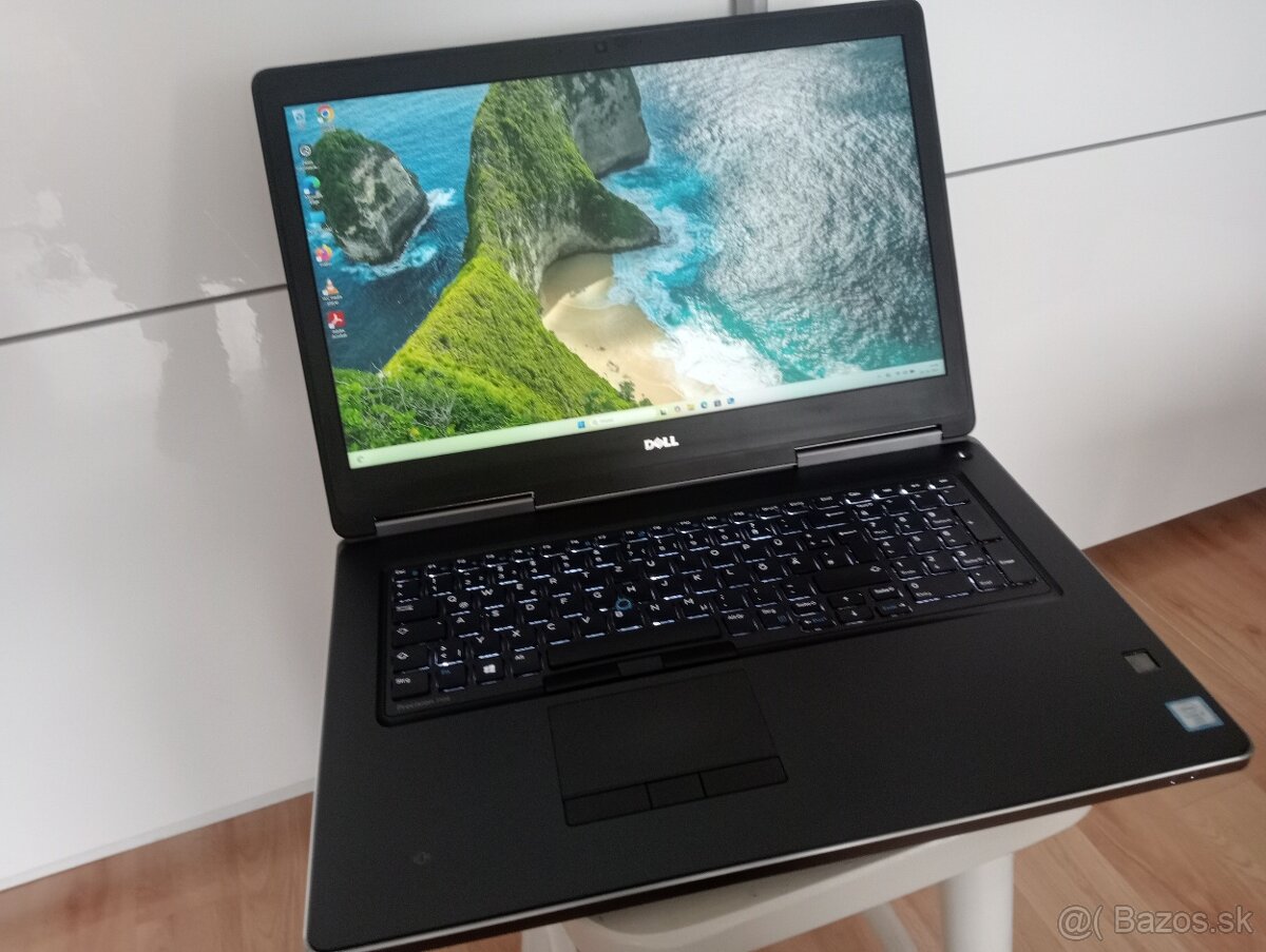 Dell precision 7720 , Intel core i7 , 500gb ssd , 32gb ram - 6