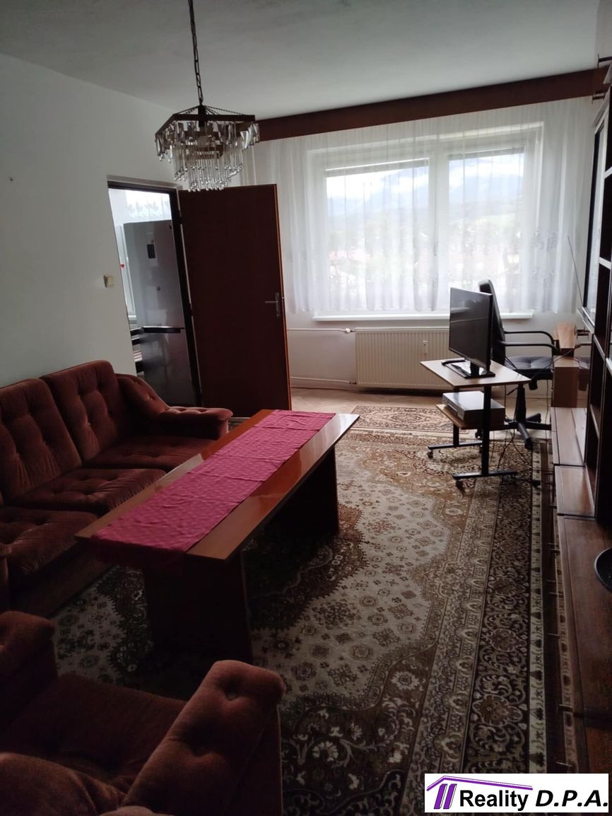 Rezervované-Na predaj - 2 izbový veľkometrážny byt 74 m2 Tur - 6