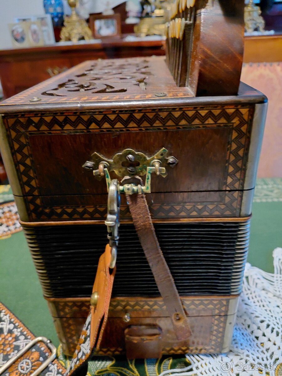 HELIGONKA. SOPRANI. 2 HLAS. CF - 6