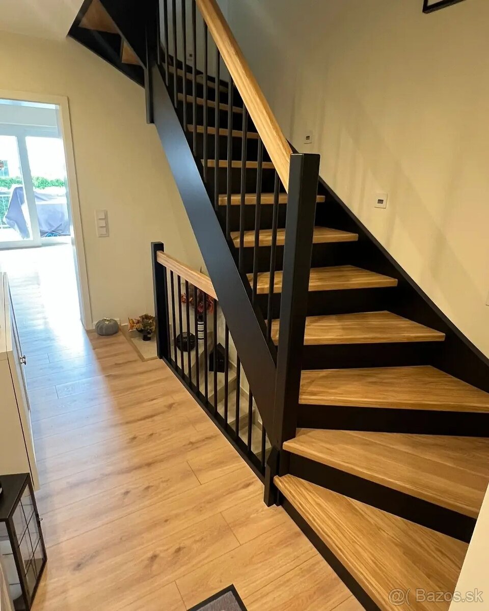 Samonosné drevené schody - 6