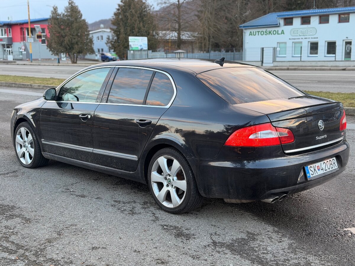 Skoda Superb 2.0 Tdi DSG - 6