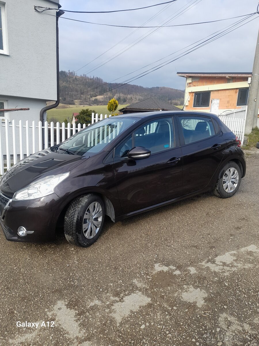 Predám Peugeot 208 1,4. - 6