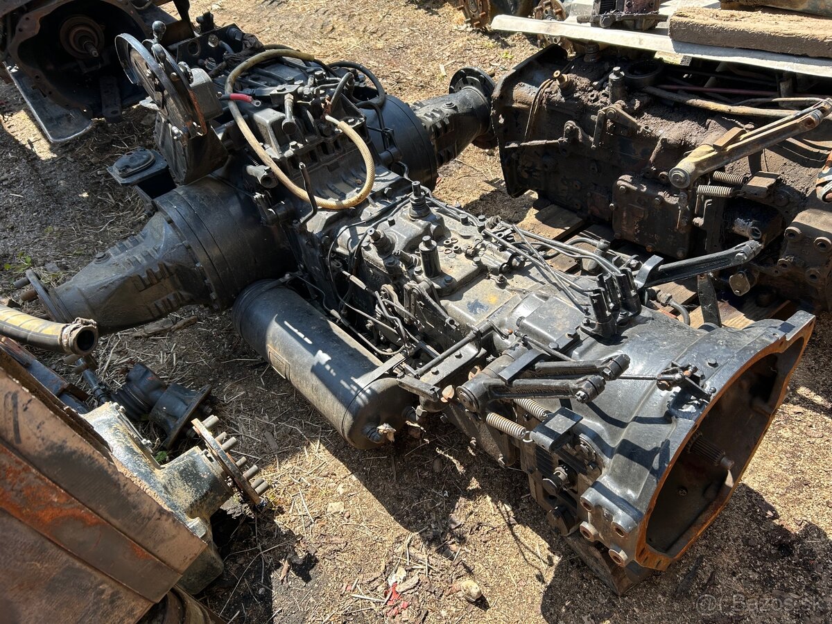 Predám zadnú časť po GOna zetor 7745 a 8145 - 6