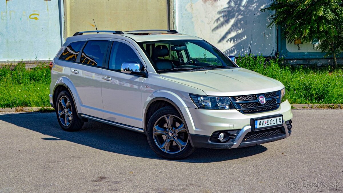 Fiat Freemont 2.0 JTD 16V MultiJet Urban Cross - 6