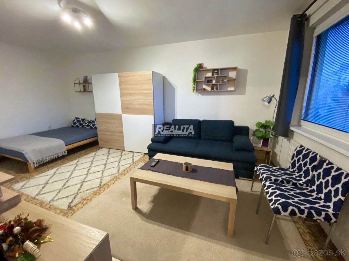 VEĽKOMETRÁŽNY 1-IZBOVÝ BYT, KLOKOČINA, 42m2, LÓGIA - 6