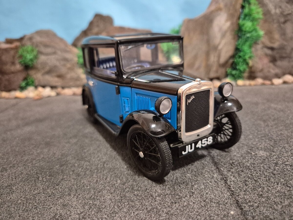 Prodám model 1:18 Austin 7 DeLuxe saloon 1932 - 6
