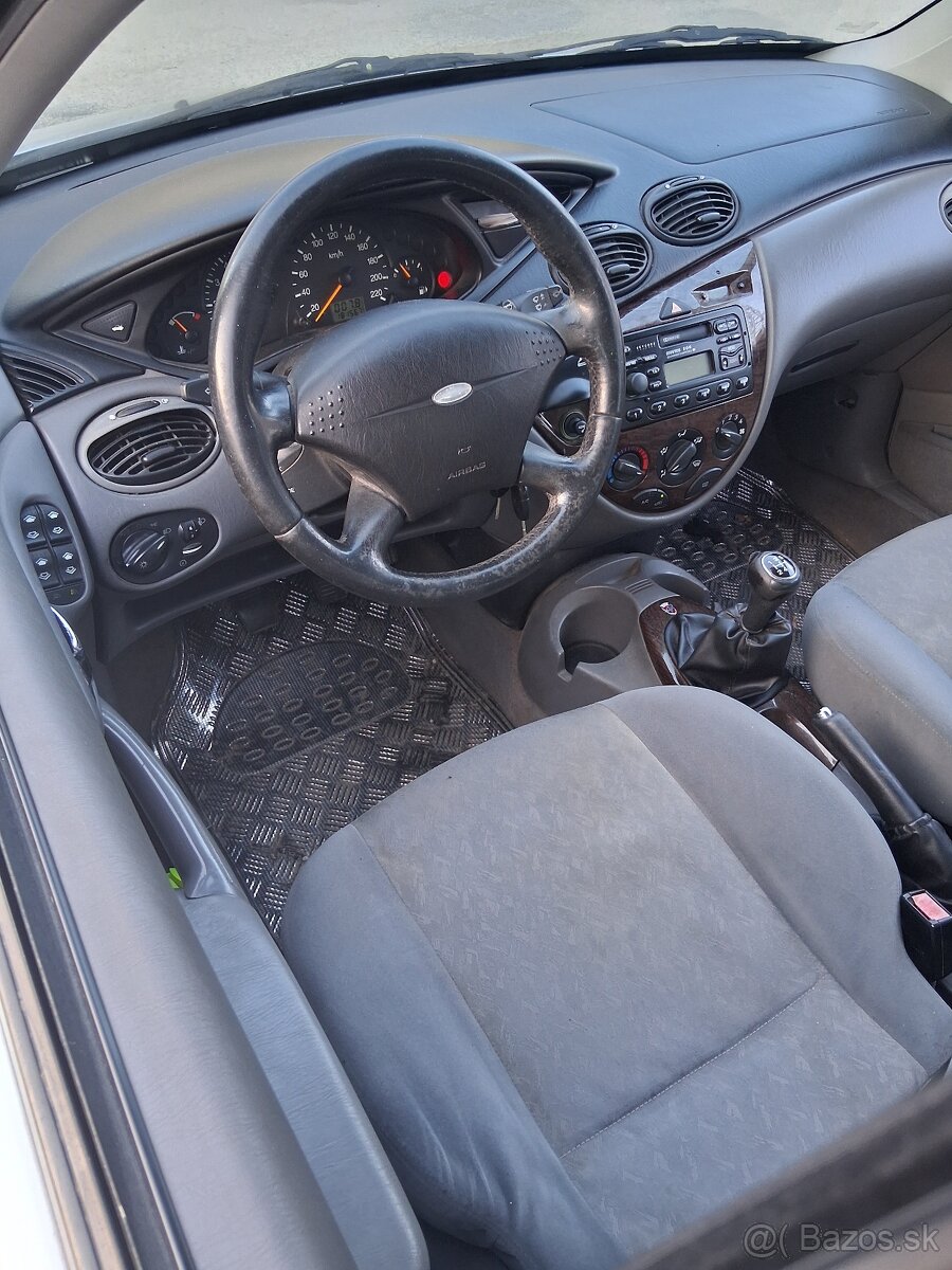 Ford Focus 1,6i 74kw - 6