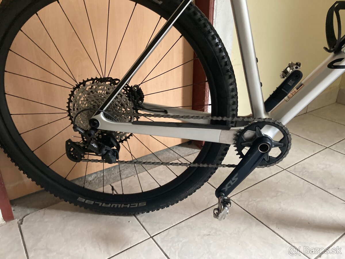 CANYON Exceed CF6 100% stav vel. L -vymena gravel - 6