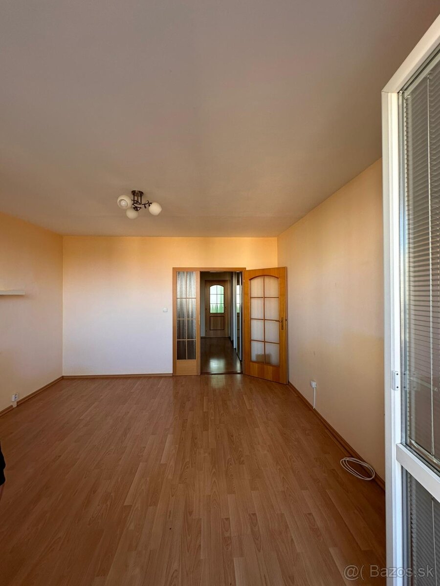 Na predaj: 3 - izbový byt v blízkosti Draždiaku - 6