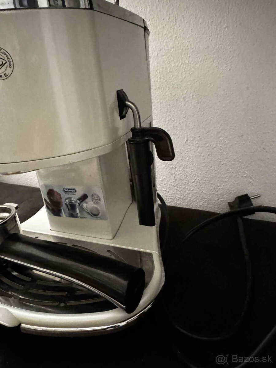 Pákový kávovar Delonghi - 6