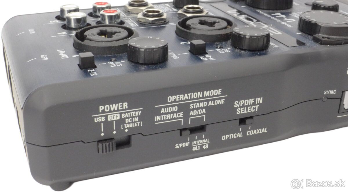 ZOOM U-44 – kompaktný 4-in/4-out USB audio interface + MIDI - 6