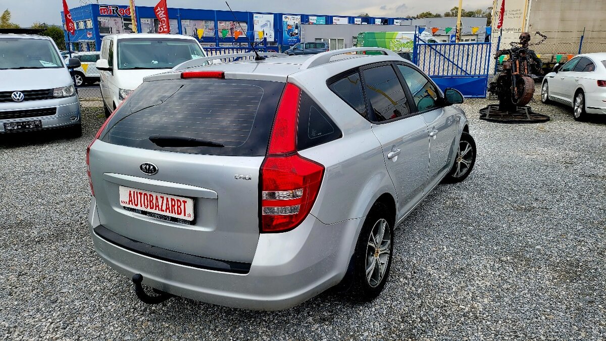 Kia Ceed 1.6 CRDi Combi, 2008 –nová spojka,STK 7/26 - 6