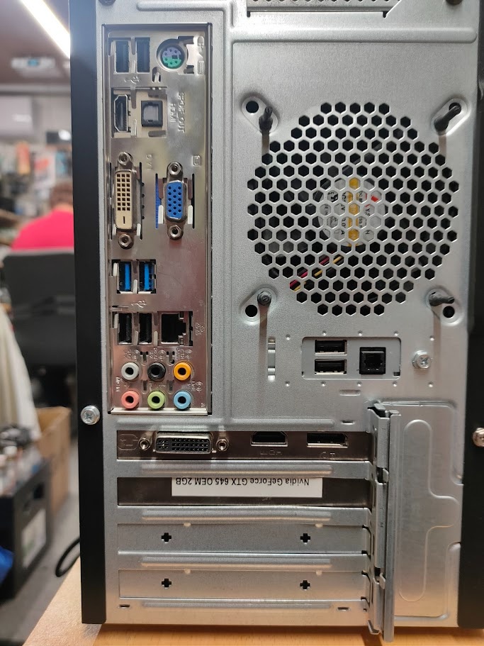 Acer Aspire E5-230 Základný herný pc - 6