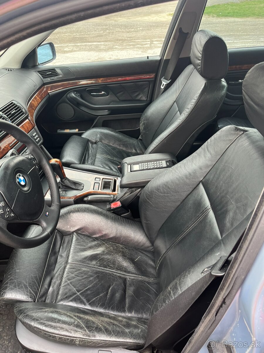 BMW 540i AT - ind. farba Silverstone - 6