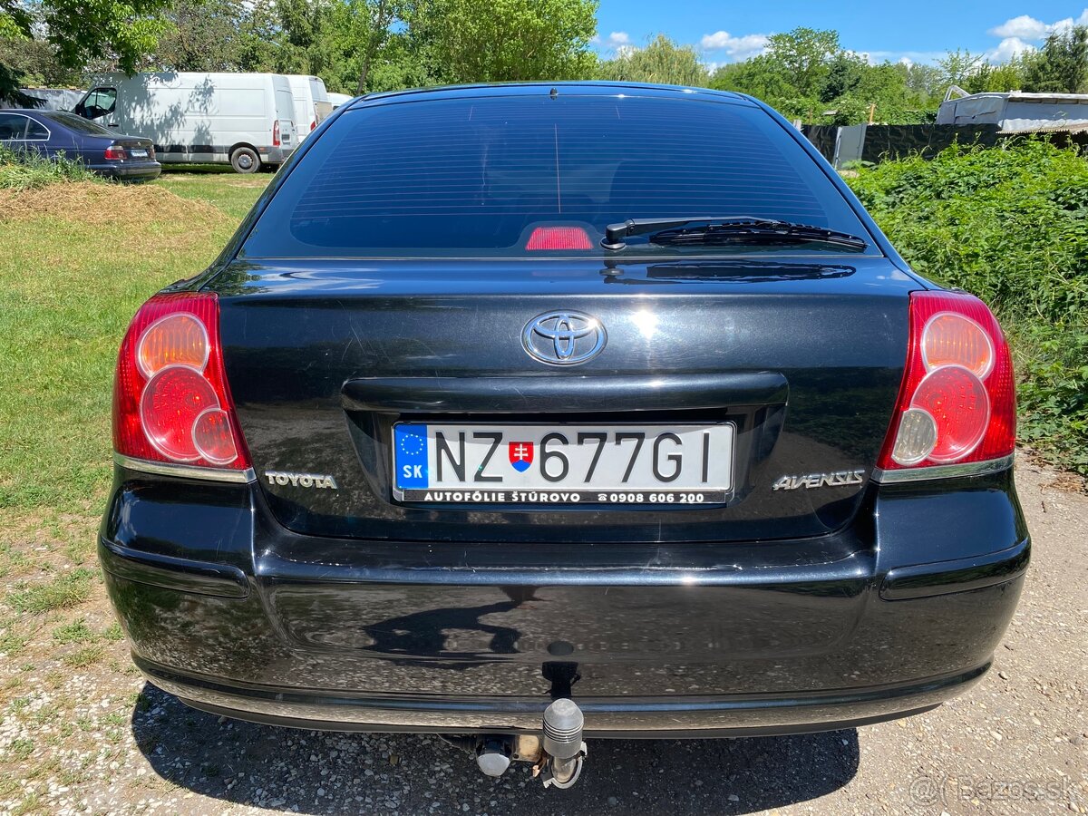 Toyota Avensis 1.8 benzin - 6