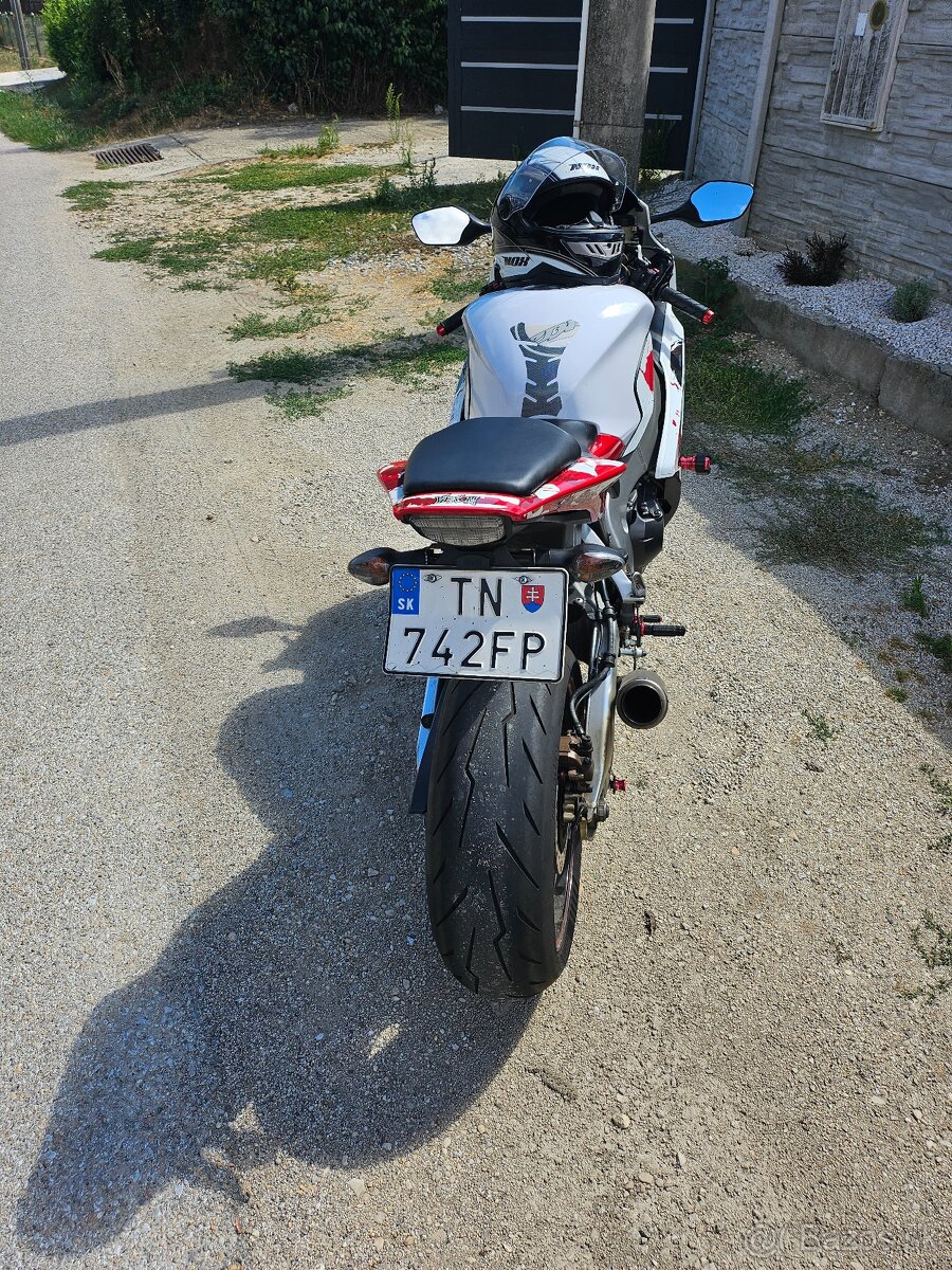 HONDA CBR 1000 RR - 6