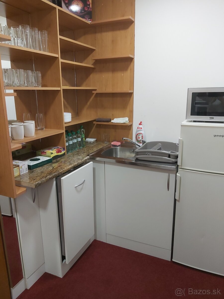 Kancelária - Albertcentrum Poprad - 6