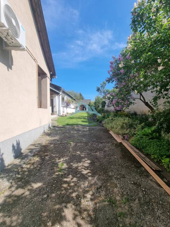 Znížená cena + Dohoda - Rodinný dom v obci Nagyoroszi, Maďar - 6