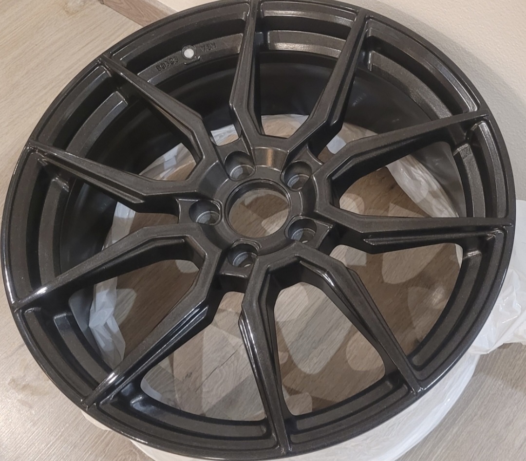 Predám krásné elektrony 5x112 r19 stav nových - 6